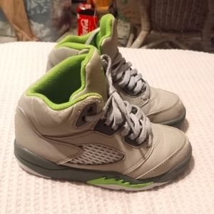 Air Jordan 5 GS "Green bean" Childs size 11